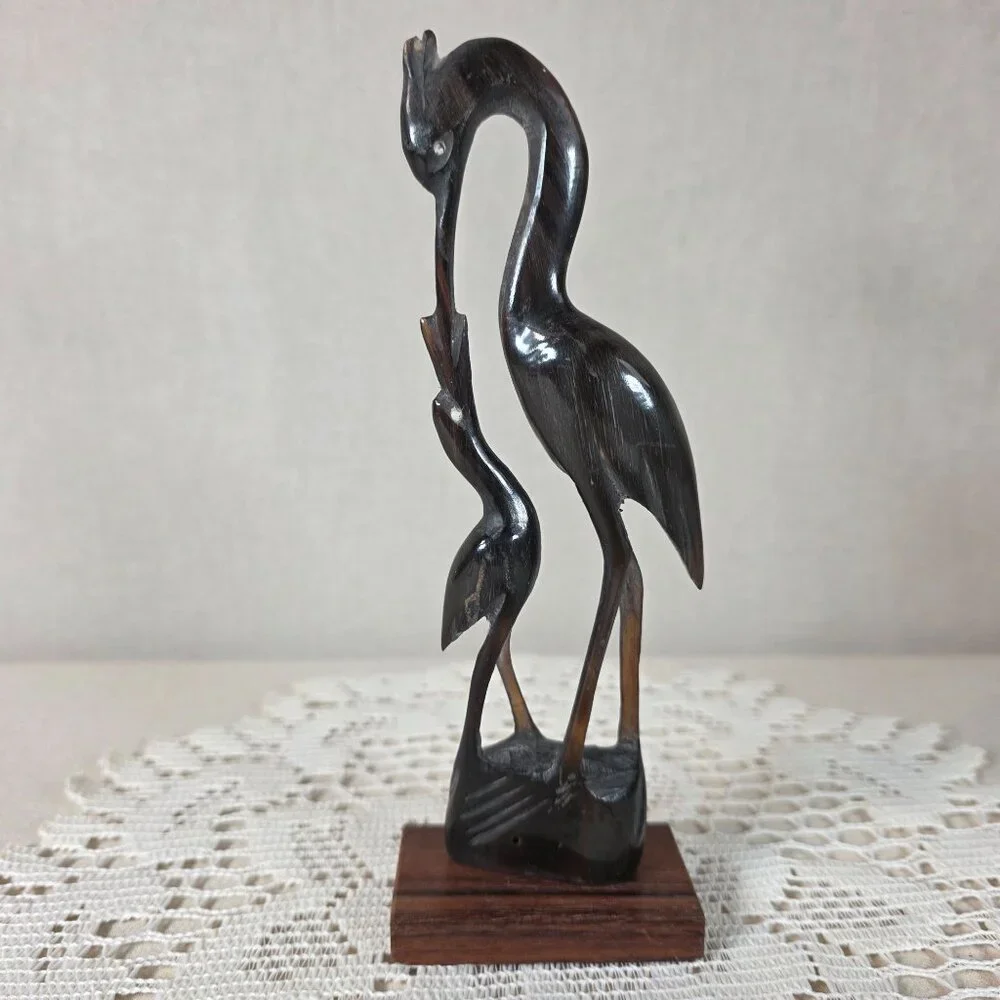 Vintage Hand Carved Water Buffalo Horn Crane Family Sculpture On Wooden Base - Picture 4 of 6